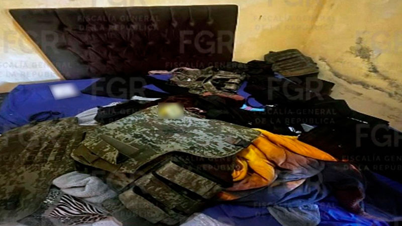 Detienen a 7 en Sinaloa por uso de armas exclusivas del Ejército; les aseguran equipo y un vehículo blindado 