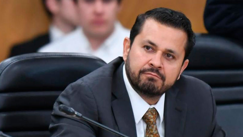 Designación opaca de consejeros del INE debilita la democracia: Armando Tejeda Cid 
