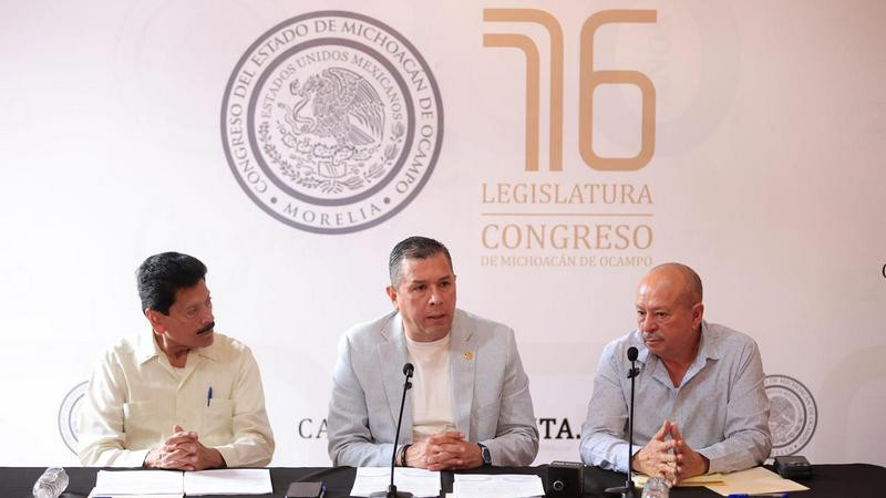 Transportistas respaldan a Barragán, quien encabeza agenda por la legalidad y seguridad del sector 