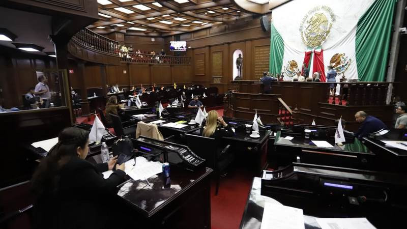 Congreso de Michoacán actualiza reglamento del Parlamento Juvenil Incluyente 