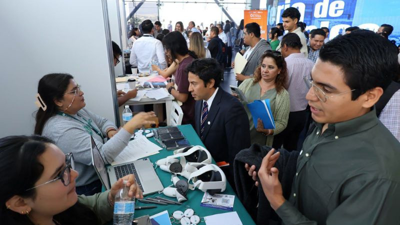 Querétaro: Participan 20 empresas en Feria Qronectando el Empleo 2026  