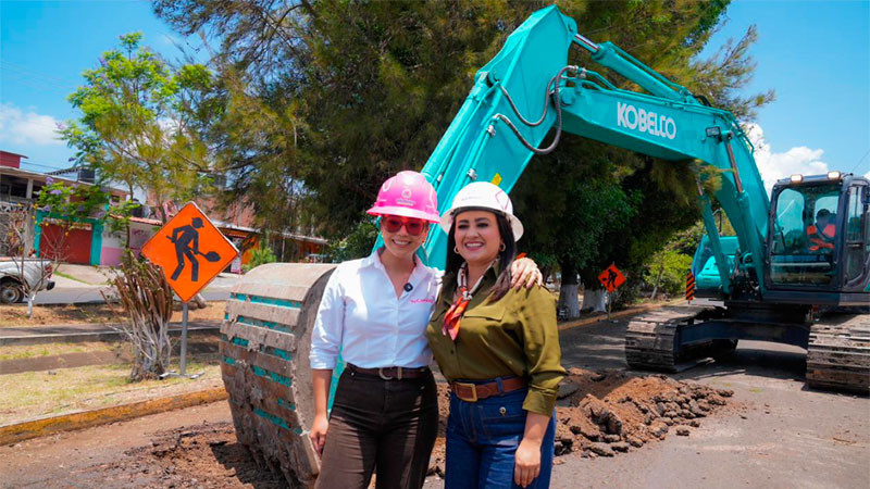 Inicia Gladyz Butanda construcción de boulevard en Ario 
