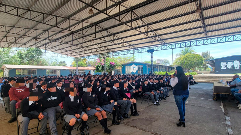 Con actividades informativas en Tingüindín, Michoacán buscan fortalecer la prevención de la violencia en adolescentes 