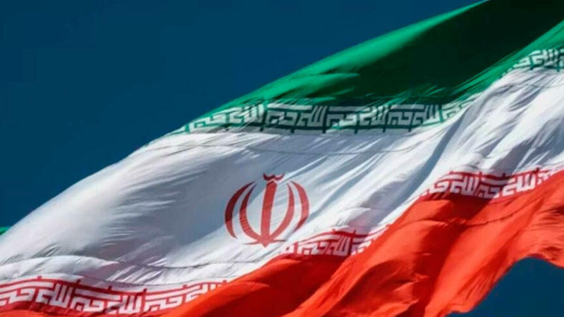 Irán califica de "piratería" bloqueo de EEUU en sus puertos; amenaza con responder 