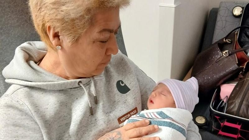 Secretaría de la Mujer lanza convocatoria “Maternidad en palabras” 