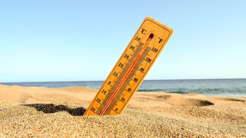Onda de calor persiste en gran parte del país; autoridades llaman a tomar precauciones 