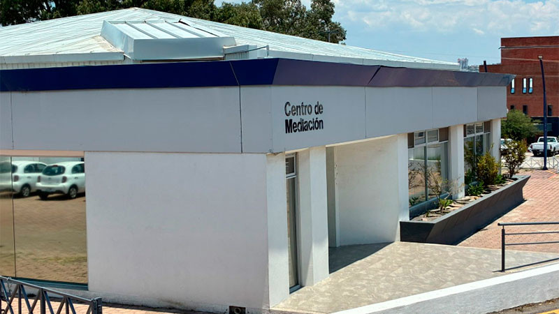 Juzgados familiares de Querétaro atienden 30 mil casos; IA reducirá tiempos de emisión de sentencias: Braulio Guerra 
