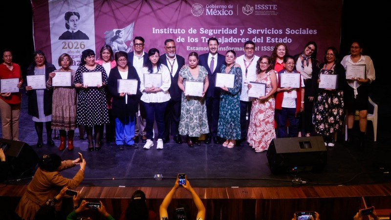 Reconoce Martí Batres a educadoras de las Estancias para el Bienestar y Desarrollo Infantil del ISSSTE 