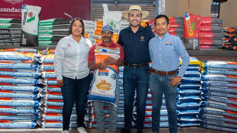 Alexis Velázquez impulsa el campo con el arranque de “Siembra Productiva” 