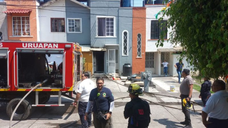 Incendio de vivienda en Uruapan deja solo daños materiales 