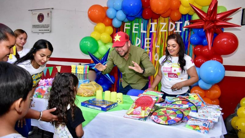 Felicita Reyes Galindo a infancias del Distrito 22 y de todo Michoacán  