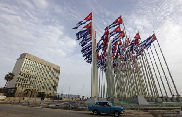 Anuncian Cuba y Estados Unidos reapertura de embajadas 