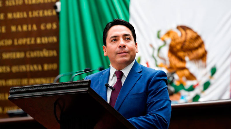 Aprueban iniciativa de Iván Vera para garantizar atención tanatológica a niñas, niños y jóvenes en Michoacán 