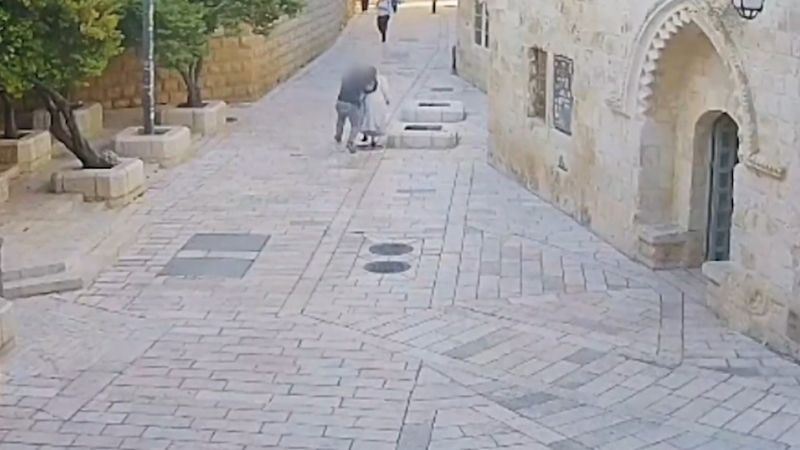 Detienen a hombre por agresión contra monja en Jerusalén 