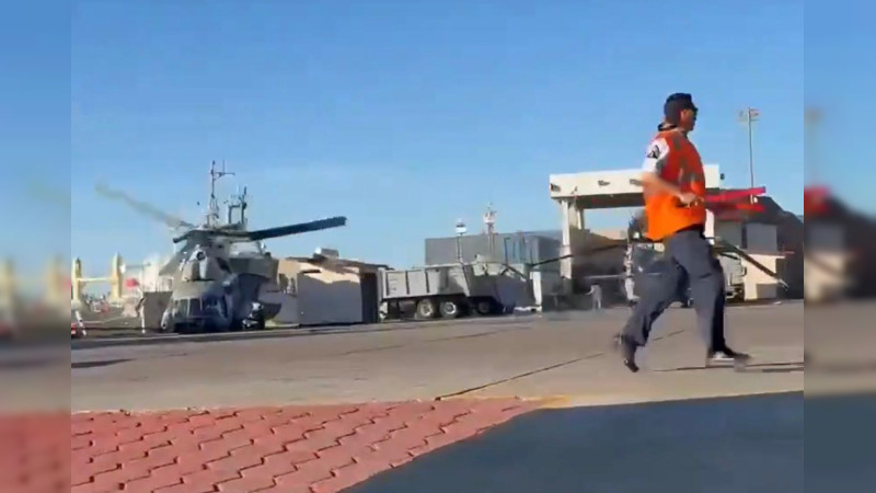 Helicóptero de la Marina se desploma al despegar en Mazatlán, Sinaloa 