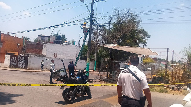 Se incendia cableado eléctrico en el fraccionamiento Jardines de Torremolinos de Morelia, Michoacán; solo hubo daños materiales  