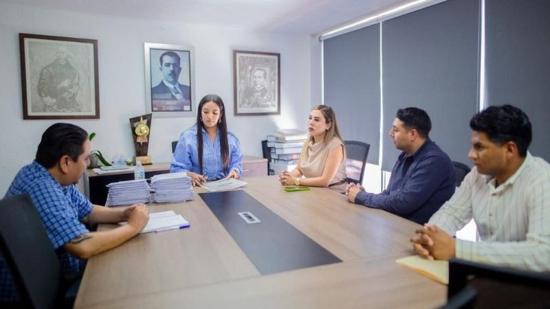 Dayana Pérez Mendoza fortalece gestión hídrica para Salvador Escalante 