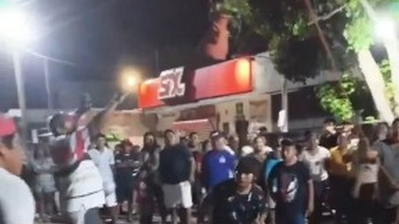 Indignación en Yucatán: exhiben presunta “tradición” donde rompen piñatas con iguanas vivas 