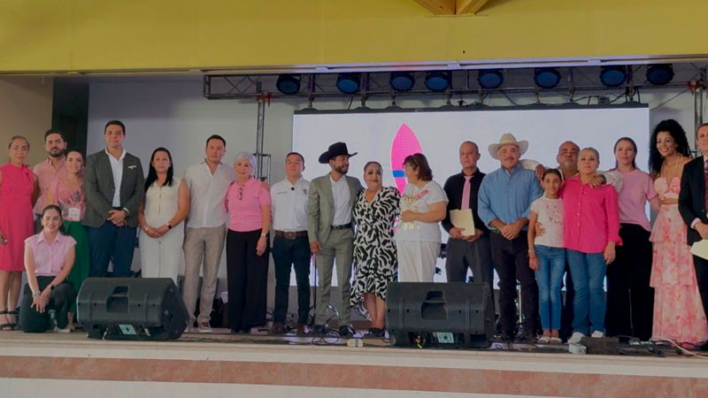 Humberto Jiménez fortalece la lucha contra el cáncer a las mujeres Michoacánas con la donación de un  transporte digno 