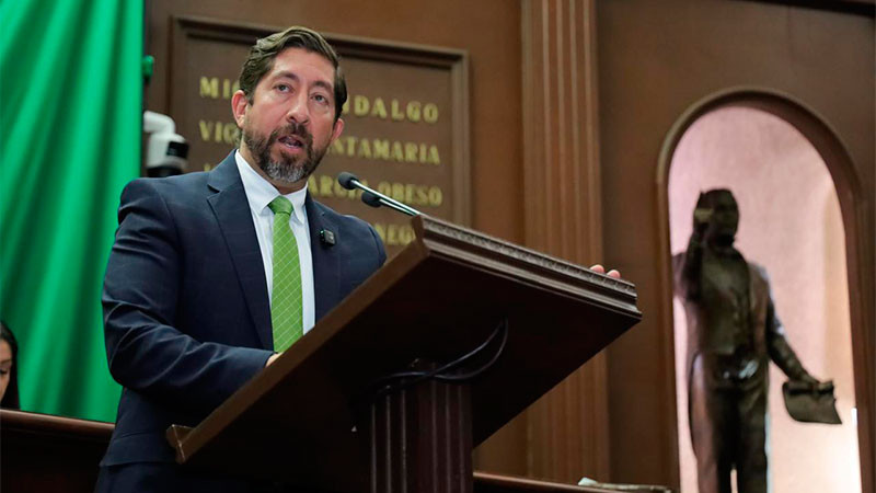 Propone Abraham Espinoza Villa licencia de conducir digital y gratuita en Michoacán 