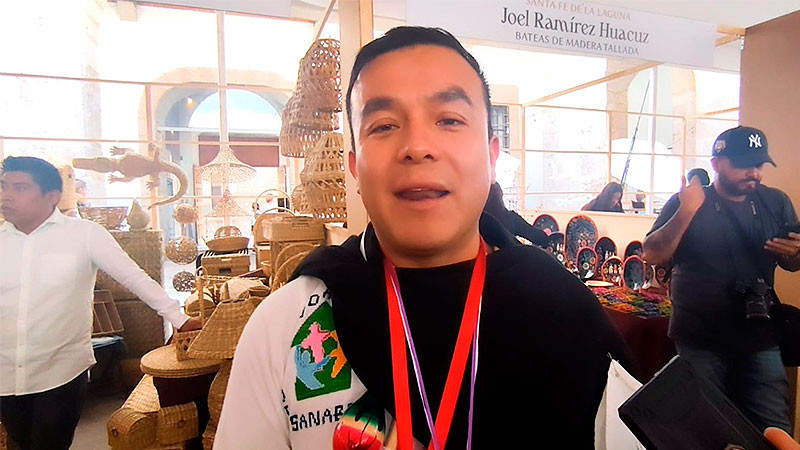 "Michoacán en las manos": Llaman a consumir local y rescatar la cultura artesanal en Palacio Clavijero 