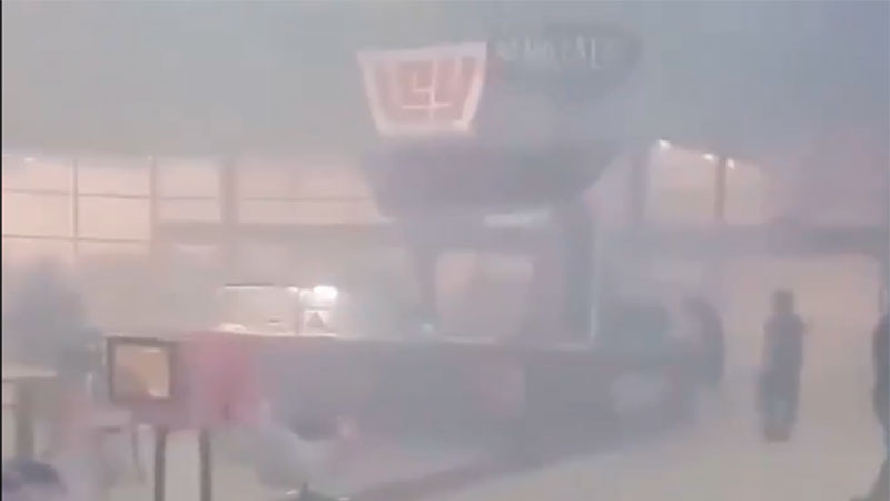 Se incendia Plaza Fiesta Las Palmas en Los Mochis, Sinaloa; 4 personas fallecieron y varias resultaron con intoxicación  