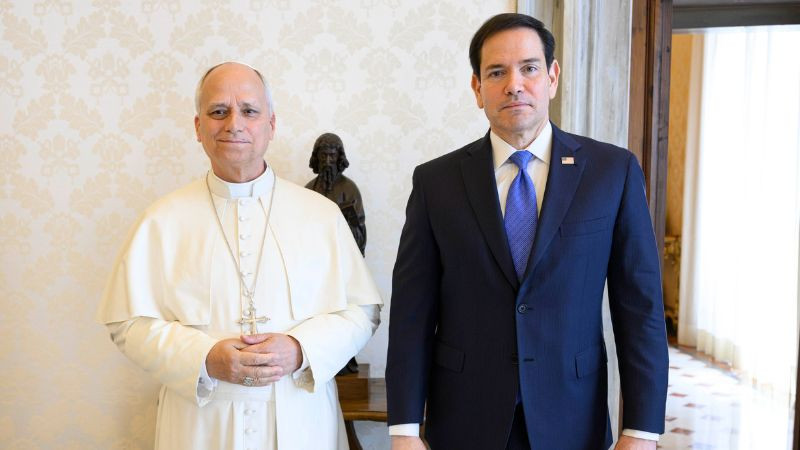 Marco Rubio se reúne con el papa León XIV en medio de tensiones entre Estados Unidos y el Vaticano 