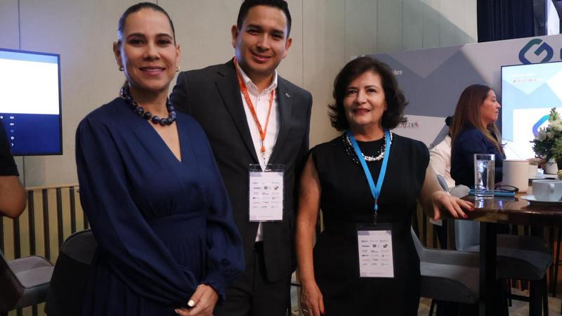 Presente la Policía Morelia en Foro Nacional, la evolución tecnológica del C4 SIIA 