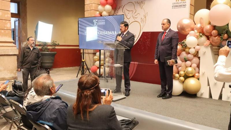 En Tribuna Ciudadana, Fundación Francisco J. Mújica anuncia que se busca que se inscriba en Muro de Honor del Congreso el nombre de Primo Tapia 