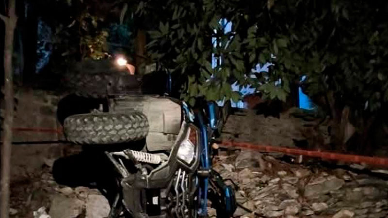 Joven cae a un barranco en su cuatrimoto y pierde la vida, en Pinal de Amoles, Querétaro 