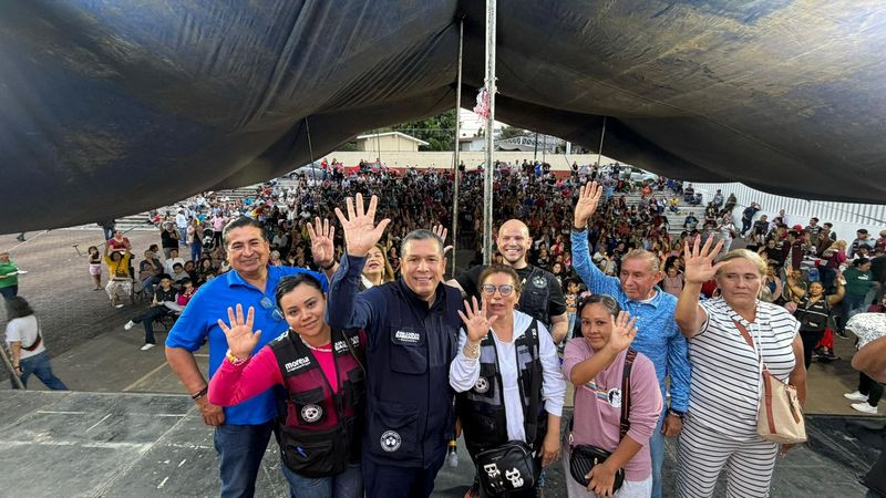 Miles de mamás celebran junto a Barragán en colonias de Morelia 
