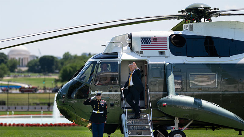Emprende Donald Trump su viaje a China; espera resultados positivos durante reunión con Xi Jinping 