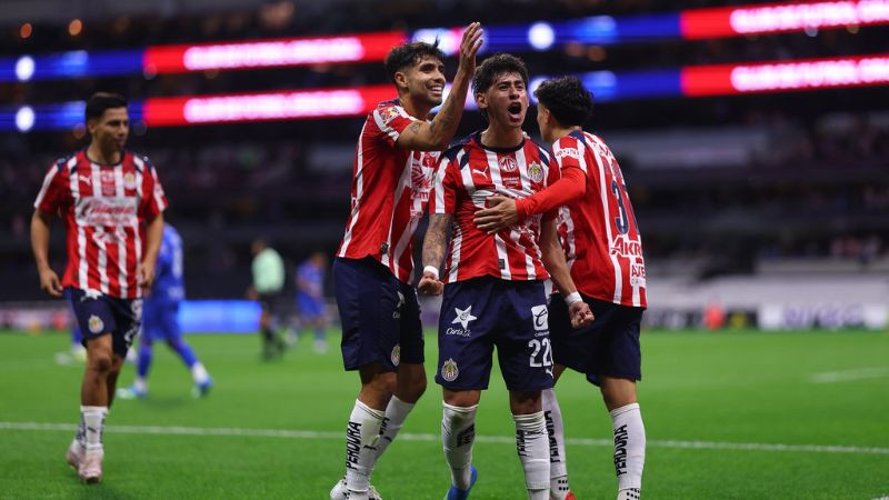 Cruz Azul y Chivas empatan  2-2 en la ida de semifinales del Clausura 2026 de la Liga MX 