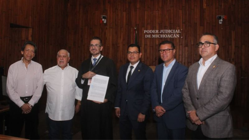 Próximo lunes, regreso a clases en la UMSNH; concluye huelga 