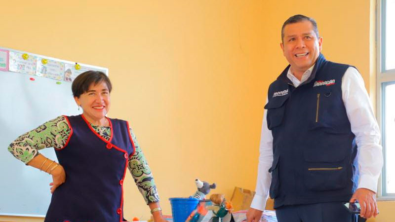Las maestras y maestros son el corazón de la educación: JC Barragán 