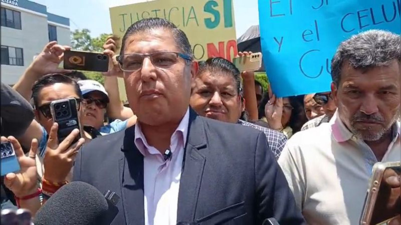 Tras declarar en FGE, asegura Nacho Campos que buscan dañarlo políticamente 