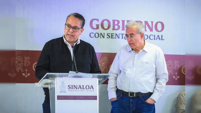 Exsecretario de Finanzas de Sinaloa se entrega en EEUU; lo acusan de operar para el crimen 