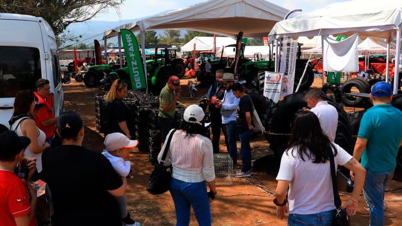 Familias y productores hacen de la Expo Agrotegan 2026 un éxito en Morelia 