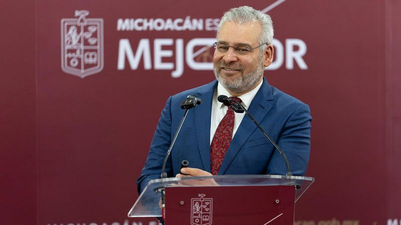 Comparecencia de Nacho Campos y Leonel Godoy, aporta a agotar líneas de investigación, considera Bedolla 