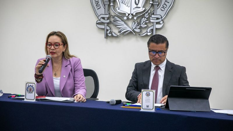 Continúa trabajo en equipo en favor de la UMSNH; Yarabí Ávila preside sesión de Consejo Universitario 