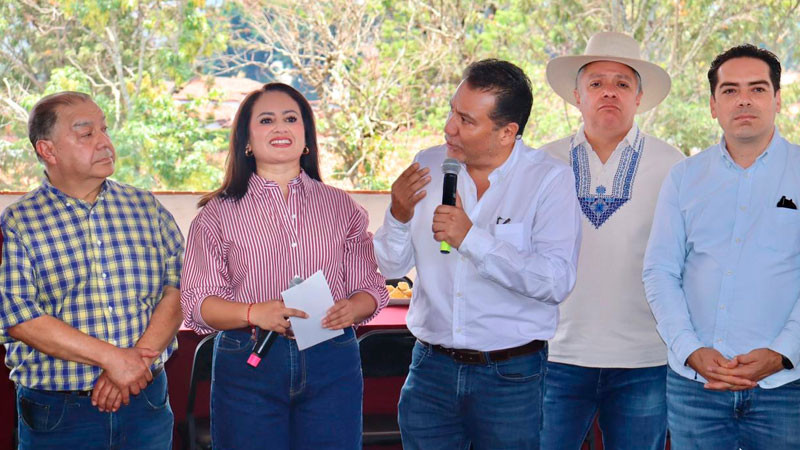 La riqueza gastronómica de Michoacán se vive en el Mercado de Pátzcuaro 