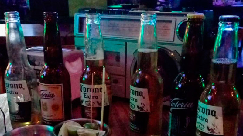 Clausuran dos fiestas clandestinas en la capital queretana; había menores y venta de alcohol  