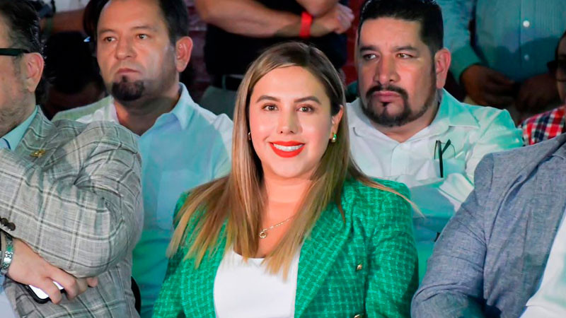 Dayana Pérez Mendoza reconoce espacios de diálogo para construir un Michoacán con visión de futuro 