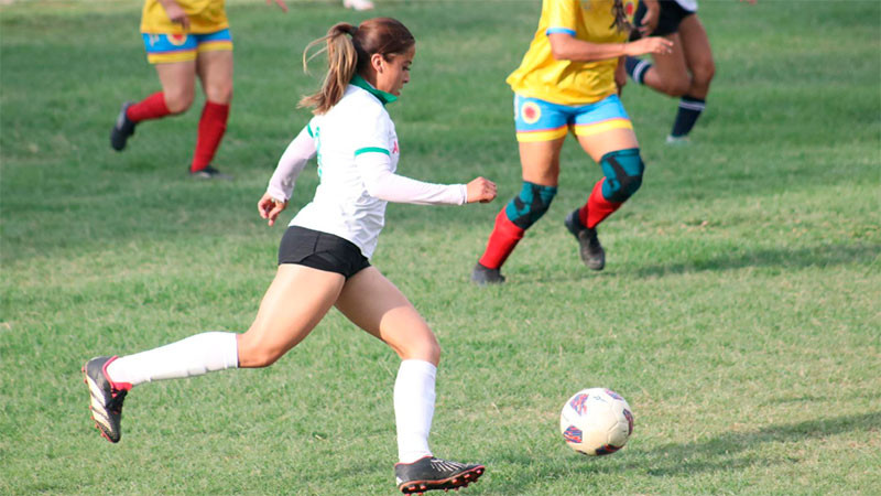 ¡Todo un éxito! Con más de 2 mil jóvenes en la cancha, arrancará el Jalo Futbolero 