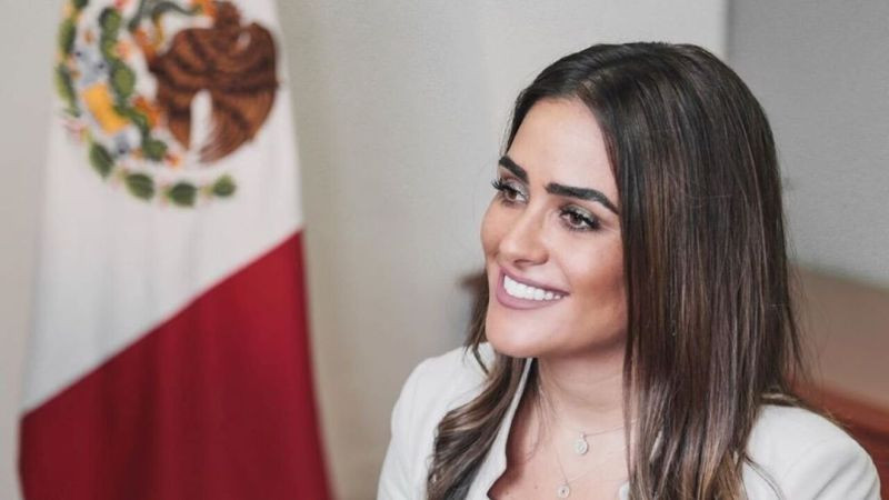 Alessandra Rojo de la Vega acusa “doble moral” de Morena por críticas a reunión con Díaz Ayuso 