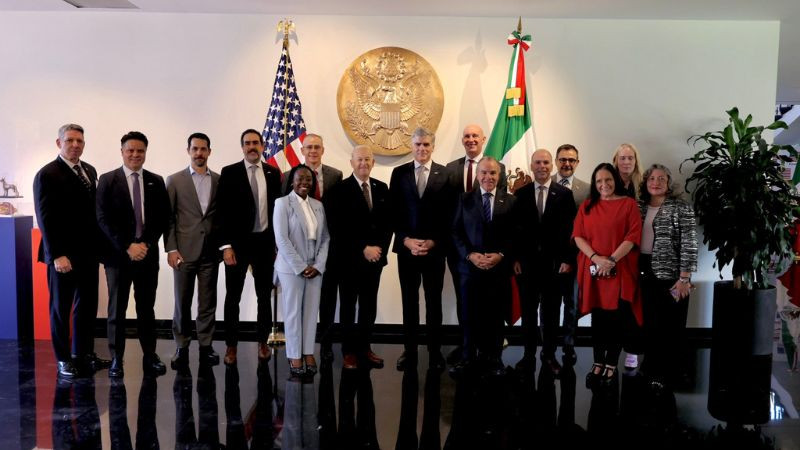 Ronald Johnson destaca cooperación económica entre México y Estados Unidos 