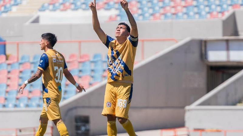 "Tigre" Castro, estudiante de la UMSNH, se consagró bicampeón de goleo del grupo 11 de la Liga TDP 
