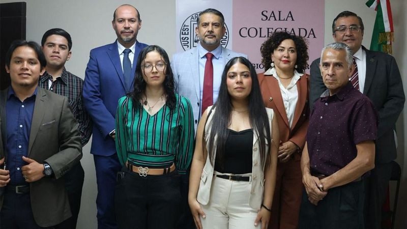 Estudiantes de Derecho realizan visita guiada a Salas Colegiada Civil y Unitaria Penal de Zitácuaro 
