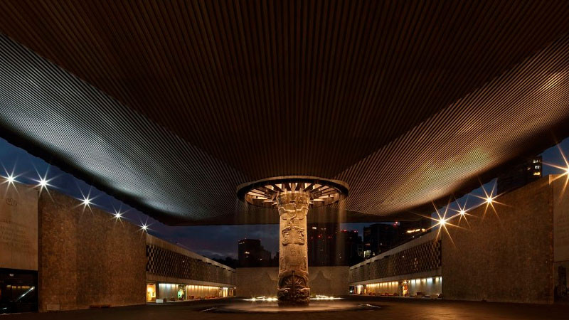 Trabajador pierde la vida al caer en el Museo Nacional de Antropología 