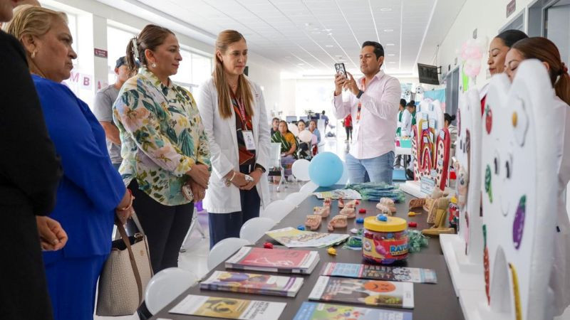 La salud se fortalece en Quiroga con trabajo y reconocimiento al personal médico: Alma Mireya González 